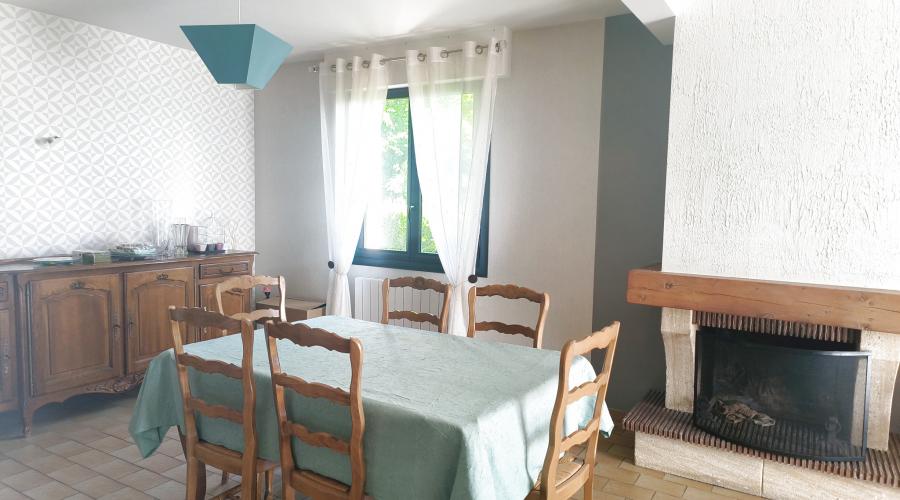 Photo Vient d'être vendue par l'agence ! Cabinet Diard Immobilier ! Maison T5 sur sous sol dans quartier calme et ré 3