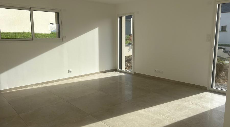 Photo MAISON T5 - SAINT PIERRE LA COUR 3
