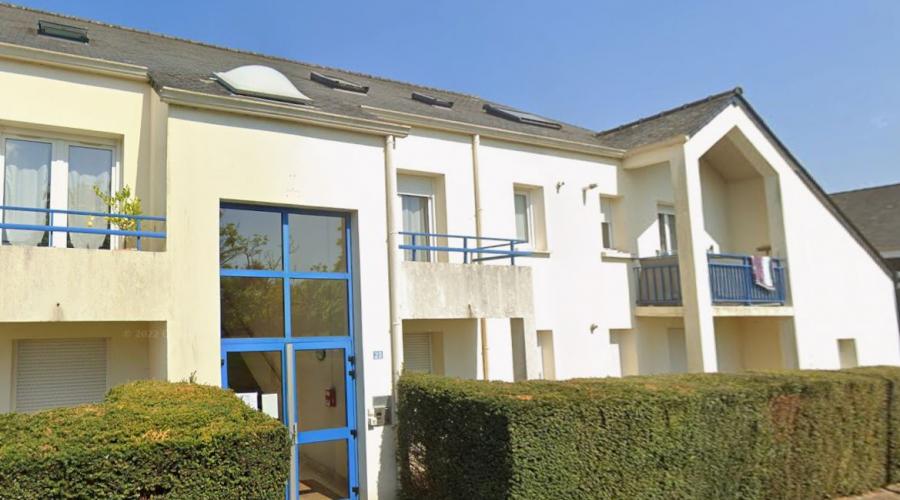 Photo Déjà sous compromis ! Nouveauté en exclusivité Cabinet Diard Immobilier ! Appartement T3 rez-de-jardin de 67 m 1