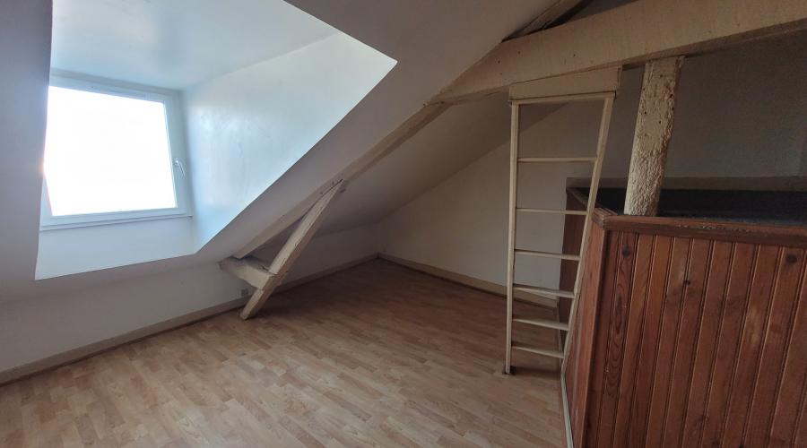Photo Maison d'habitation située au cœur de vitré 4