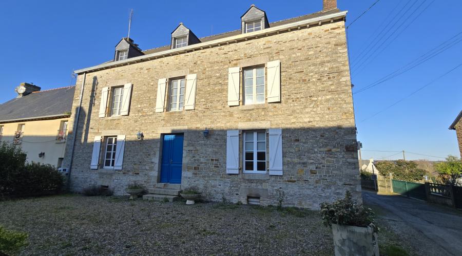 Photo Maison de caractère sur sous sol 0