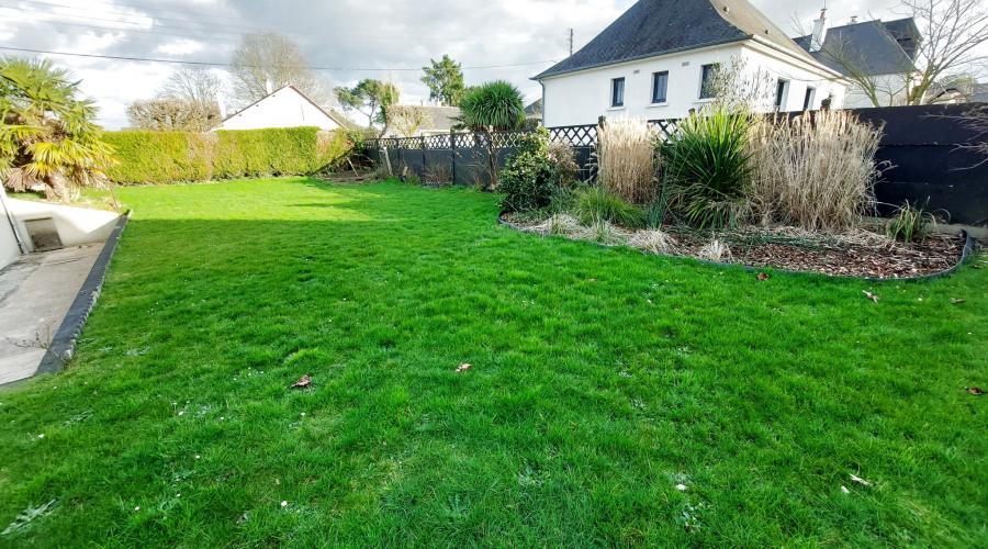 Photo MAISON FAMILIALE - ARGENTRE DU PLESSIS - PROCHE CENTRE VILLE 2