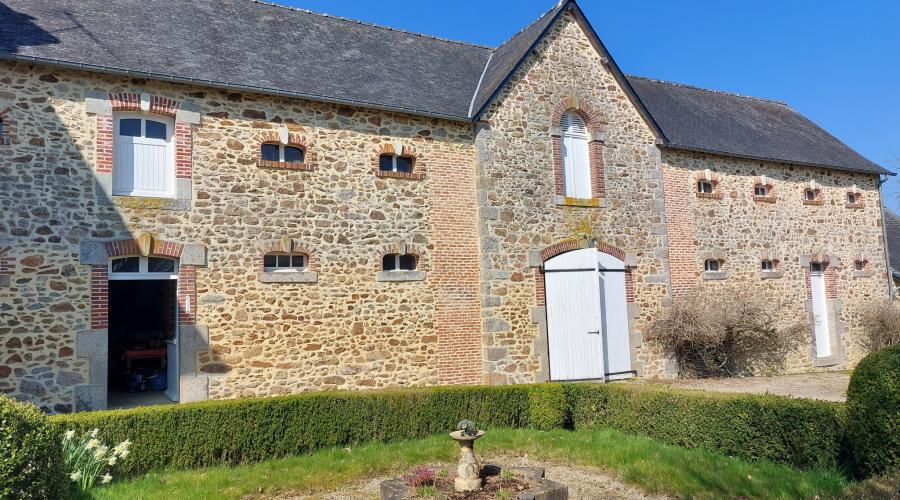 Photo VRAI HAVRE DE PAIX ENTRE VITRE ET LAVAL 3