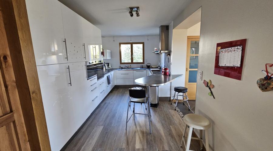 Photo Nouveauté au Cabinet Diard Immobilier Chateaubourg ! Grande maison T6 belle localisation 0