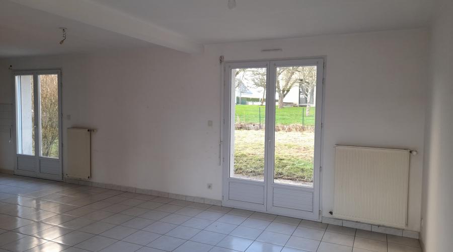 Photo Nouveauté en exclusivité Cabinet Diard Immobilier ! A St Marc sur couesnon, en impasse, très calme maison sur 2