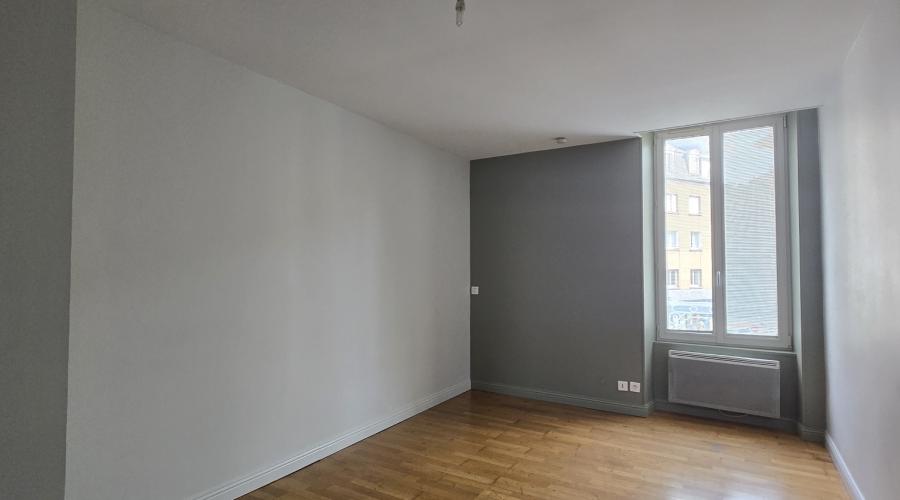 Photo LOCATION APPARTEMENT 1