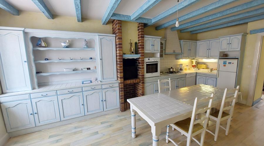 Photo MAISON FAMILIALE AVEC ATELIERS - HANGARS ET JARDIN 2
