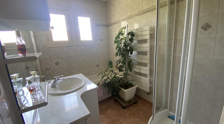 Photo Maison sur sous sol VITRE 4