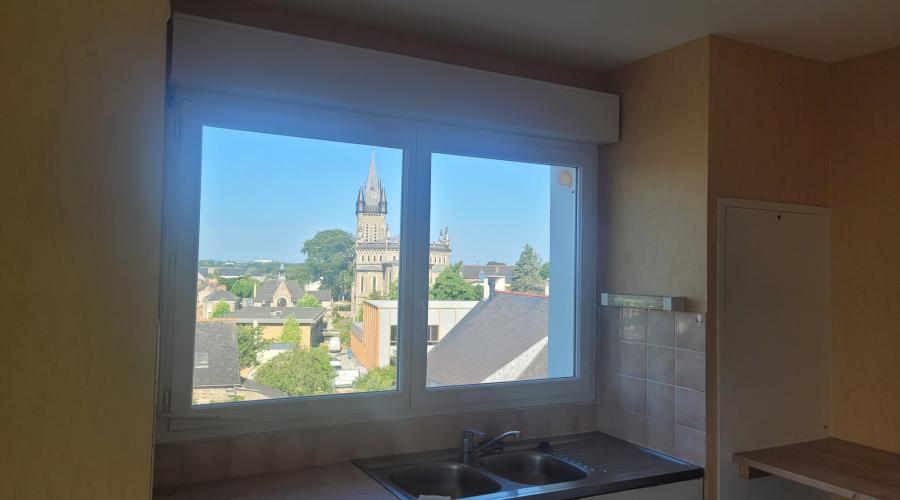 Photo Nouveauté en exclusivité Cabinet Diard Immobilier ! Appartement T2 au 3ème et dernier étage, belle vue sur Cha 2