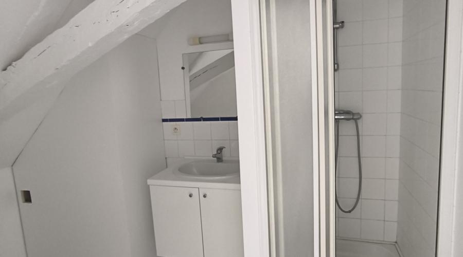 Photo LOCATION APPARTEMENT 3
