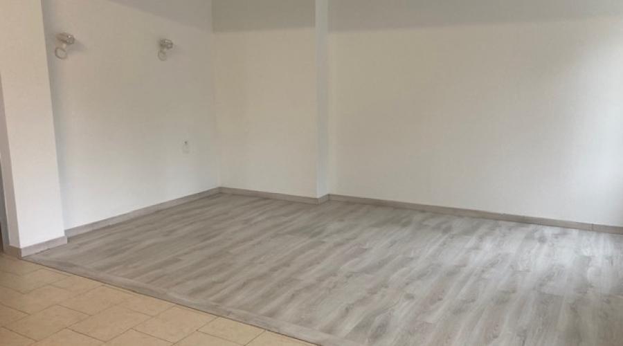 Photo Maison T5 MONTREUIL SOUS PEROUSE 1