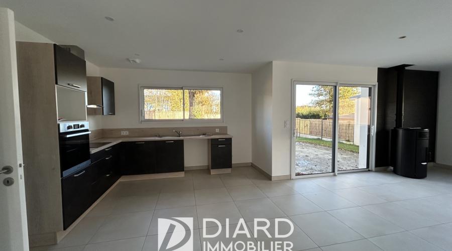 Photo Maison T5 - F  - CHATEAUBOURG 2
